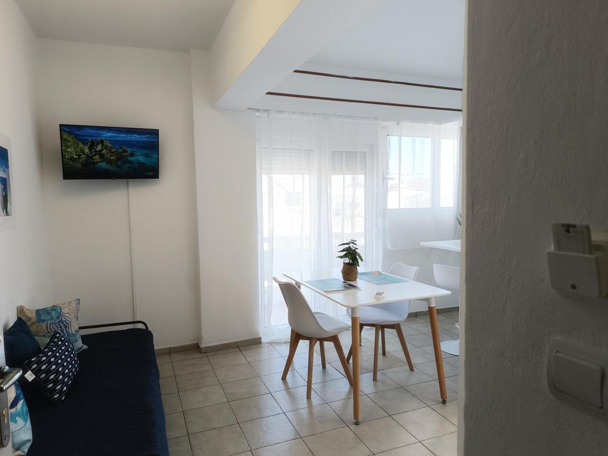 Nautilus City Studios & Apartments Rhodes City Esterno foto